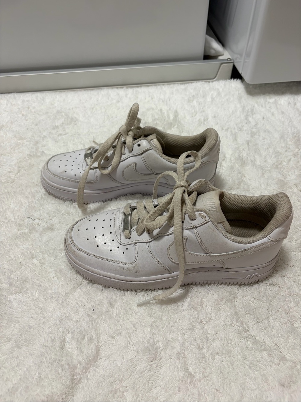 Nike White and Beige Low-Top Sneakers